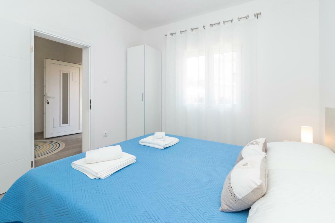 Apartments Peca ザダル エクステリア 写真